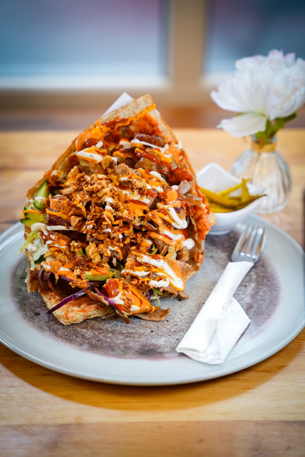 Döner von Bull's Döner – knuspriges Brot, saftiges Fleisch, Salat und hausgemachte Soßen